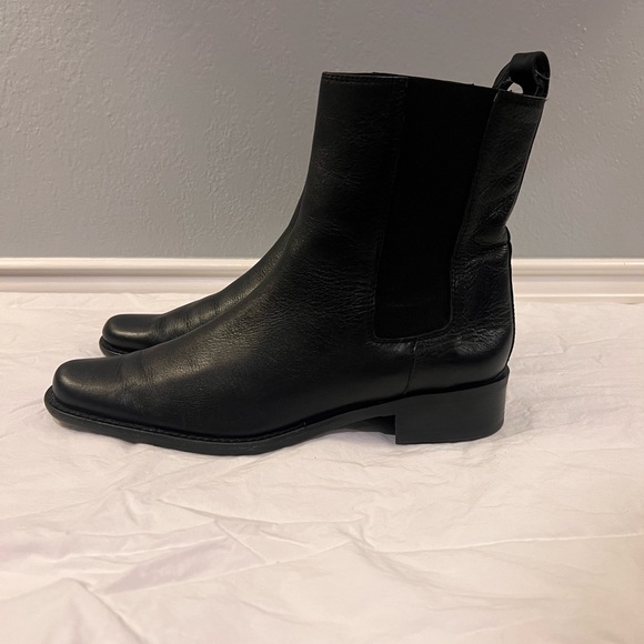 Woman Eddie Bauer Boots - Picture 3 of 6